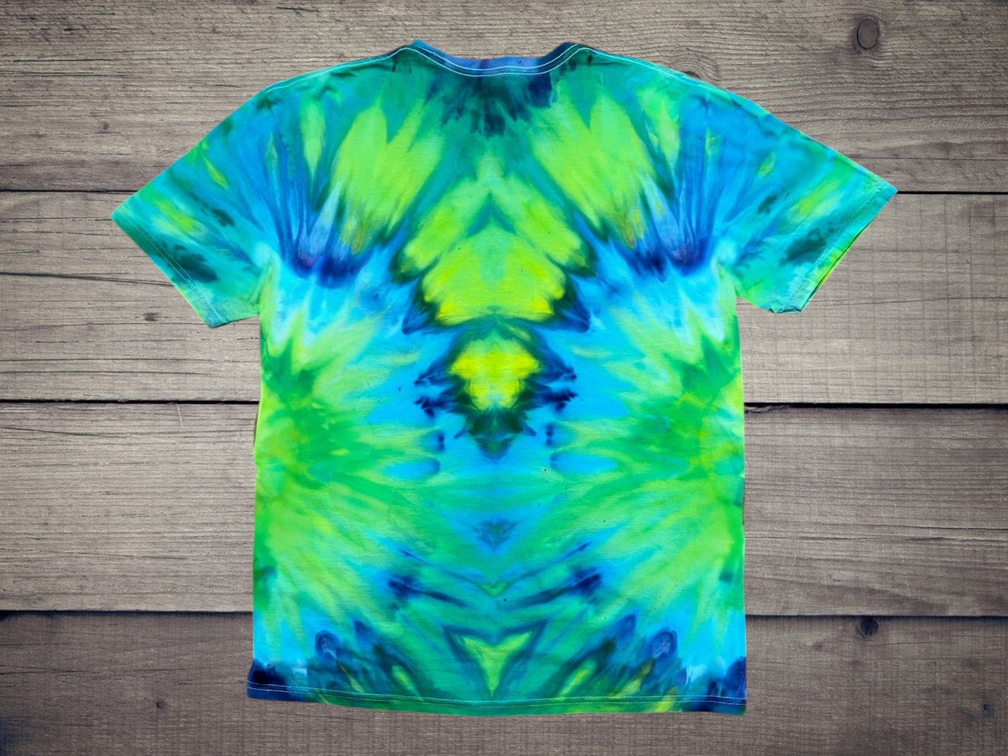 Blue Waves Incline Tie Dye L