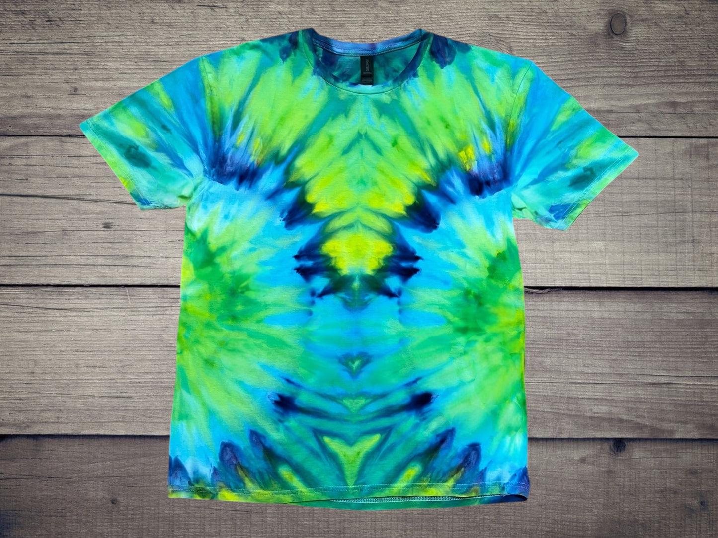 Blue Waves Incline Tie Dye L