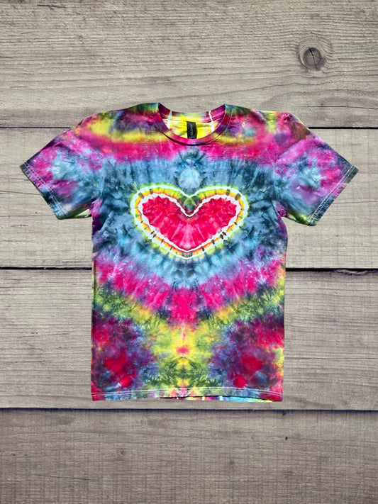 Retro Rainbow Heart Tee Small