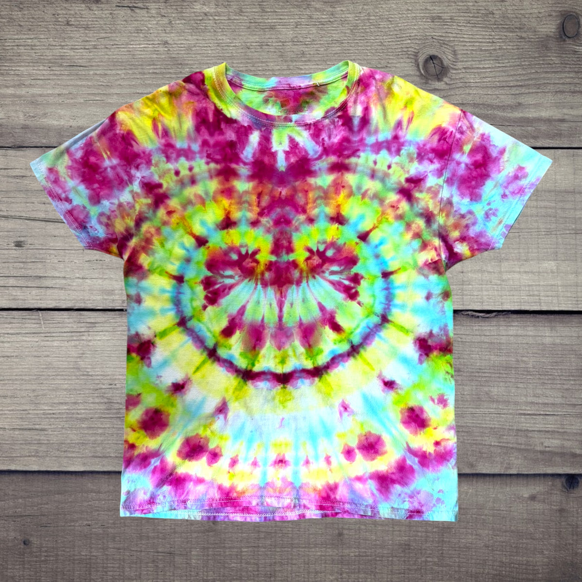Neon Cosmic Smile Medium